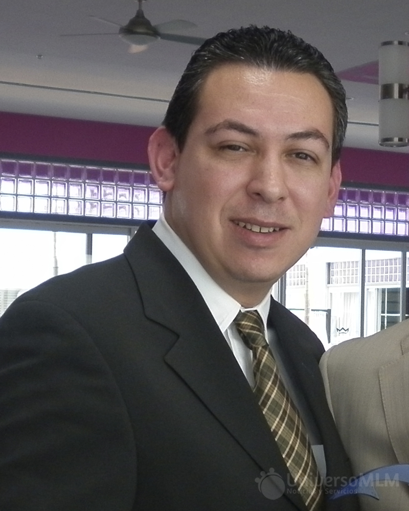 Florentino Gutiérrez, gerente de Mercadotecnia de Amway de México